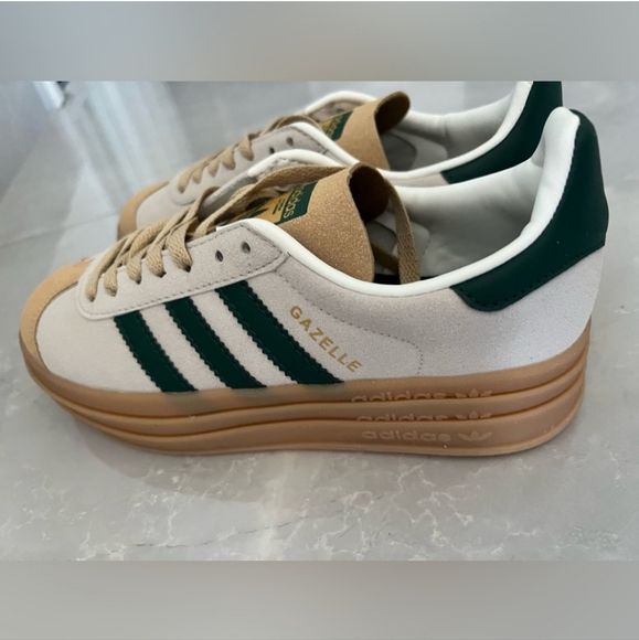 Adidas Vintage sneakers size: 7.5 - Picture 3 of 3